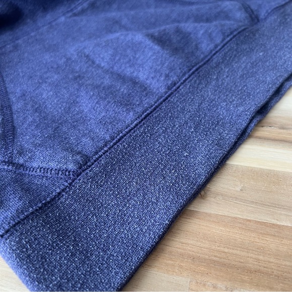 The North Face Women's Small Purple Hoodie with Animal Print Logo Sweatshirt - Picture 6 of 10